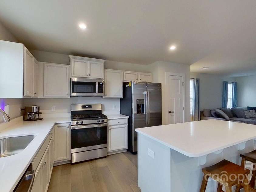 4209 Jones Creek Lane, Charlotte, NC 28215.  MLS# CAR4220654, YatesRealty ID 2371. 