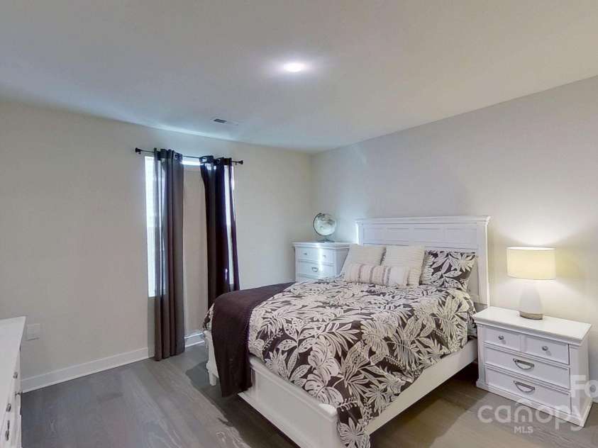 4209 Jones Creek Lane, Charlotte, NC 28215.  MLS# CAR4220654, YatesRealty ID 2371. 