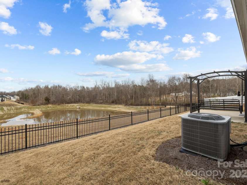 4209 Jones Creek Lane, Charlotte, NC 28215.  MLS# CAR4220654, YatesRealty ID 2371. 
