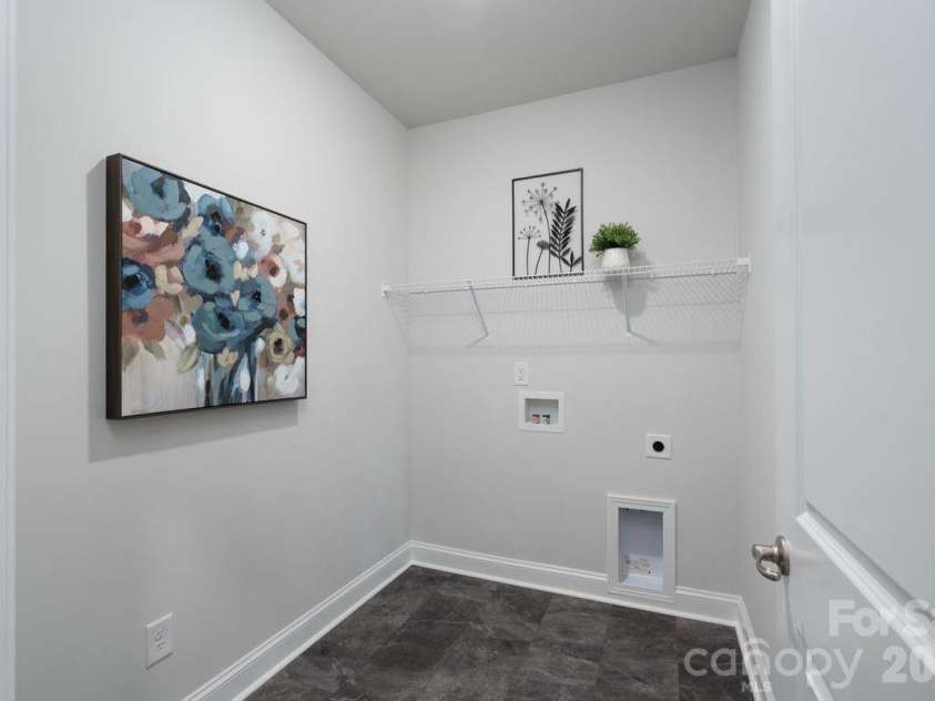 5123 Colchester Court, Catawba, NC 28609.  MLS# CAR4384209, YatesRealty ID 23711. 