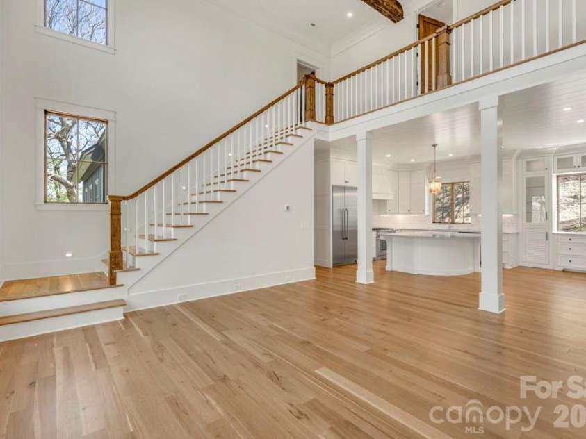 536 Boone Ridge Lane, Boone, NC 28607.  MLS# CAR4381577, YatesRealty ID 23712. 