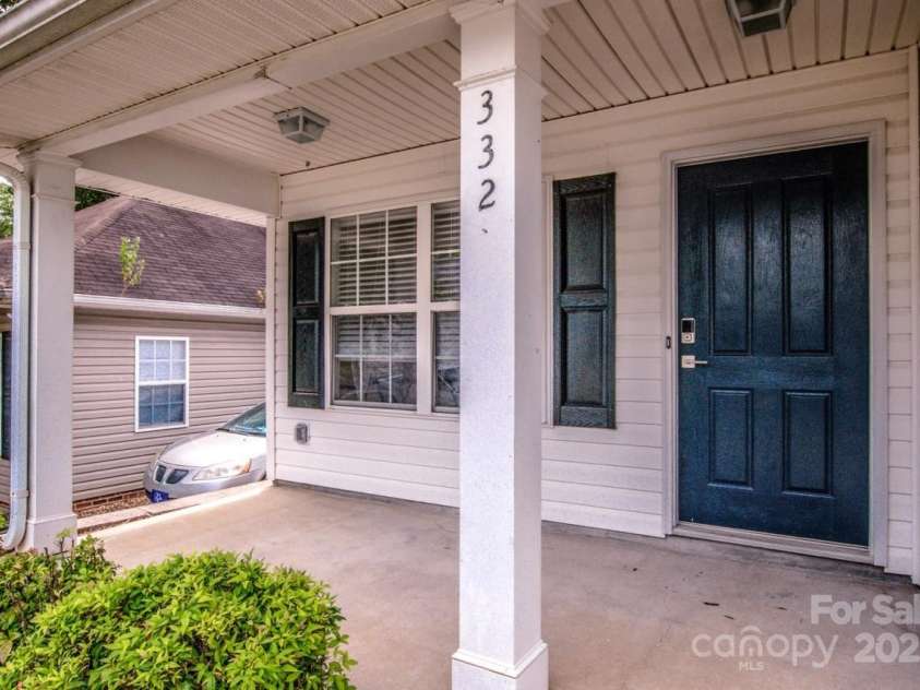 332 Cassidy Lane, Mooresville, NC 28115.  MLS# CAR4277736, YatesRealty ID 23714. 