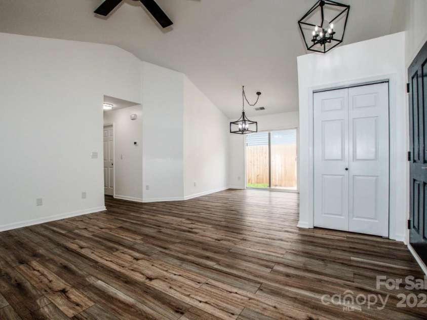 332 Cassidy Lane, Mooresville, NC 28115.  MLS# CAR4277736, YatesRealty ID 23714. 