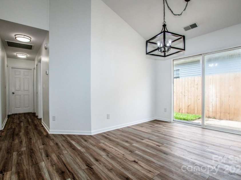 332 Cassidy Lane, Mooresville, NC 28115.  MLS# CAR4277736, YatesRealty ID 23714. 