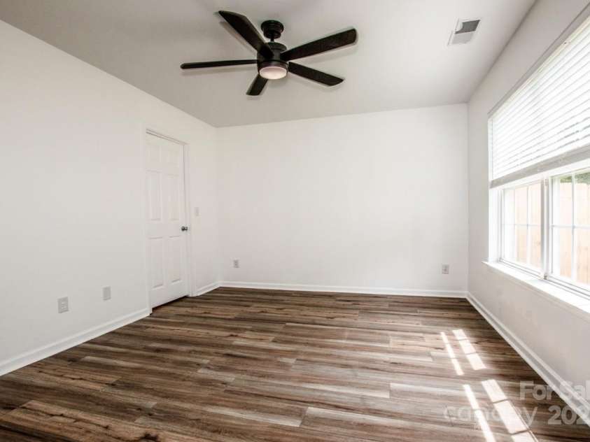332 Cassidy Lane, Mooresville, NC 28115.  MLS# CAR4277736, YatesRealty ID 23714. 