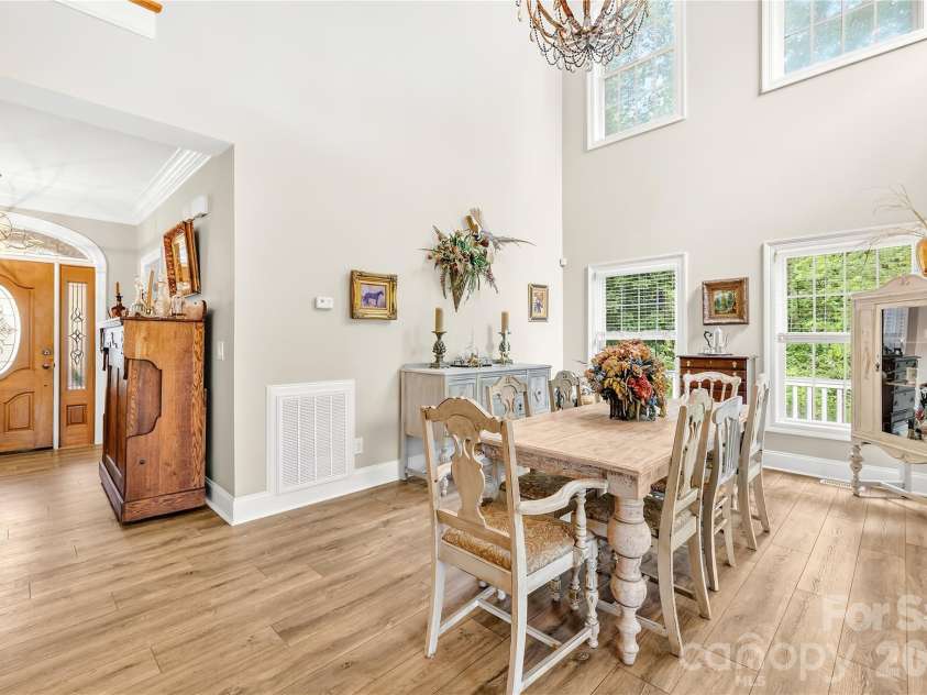 569 Living Waters Drive, Great Falls, SC 29055.  MLS# CAR4384233, YatesRealty ID 23715. 