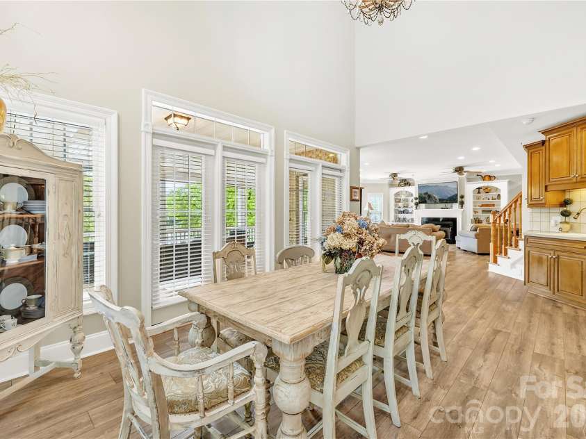 569 Living Waters Drive, Great Falls, SC 29055.  MLS# CAR4384233, YatesRealty ID 23715. 