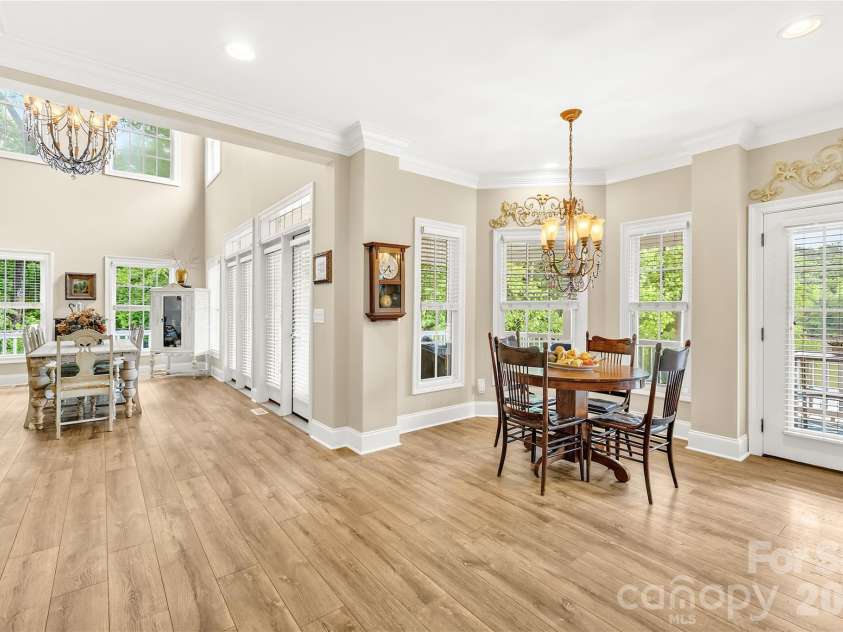 569 Living Waters Drive, Great Falls, SC 29055.  MLS# CAR4384233, YatesRealty ID 23715. 