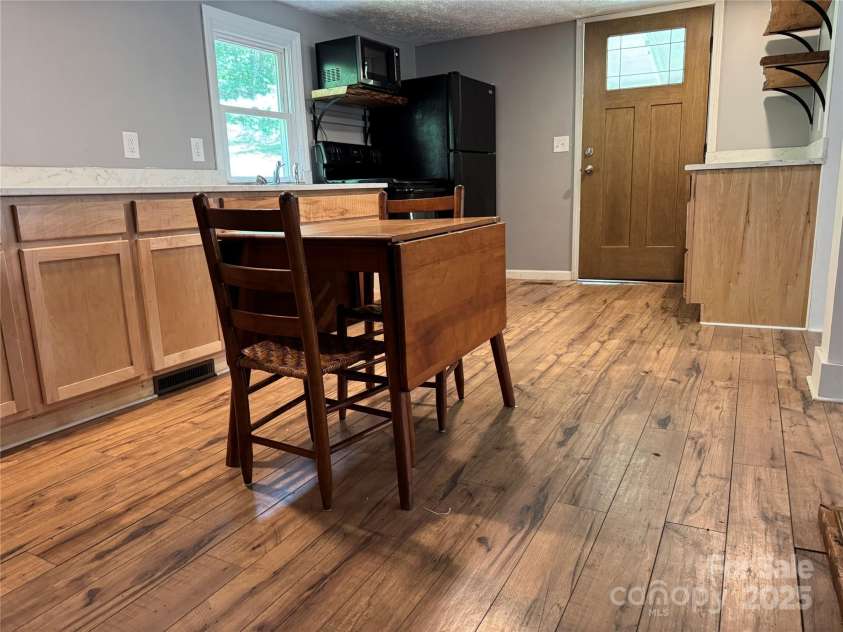 321 Skin Camp Creek Road, Todd, NC 28684.  MLS# CAR4277539, YatesRealty ID 23716. 