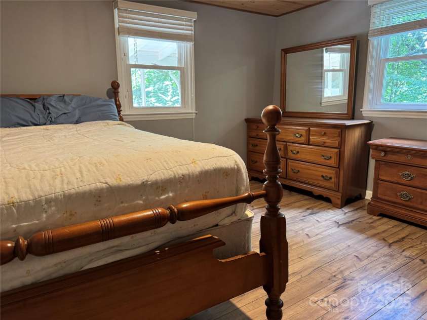 321 Skin Camp Creek Road, Todd, NC 28684.  MLS# CAR4277539, YatesRealty ID 23716. 