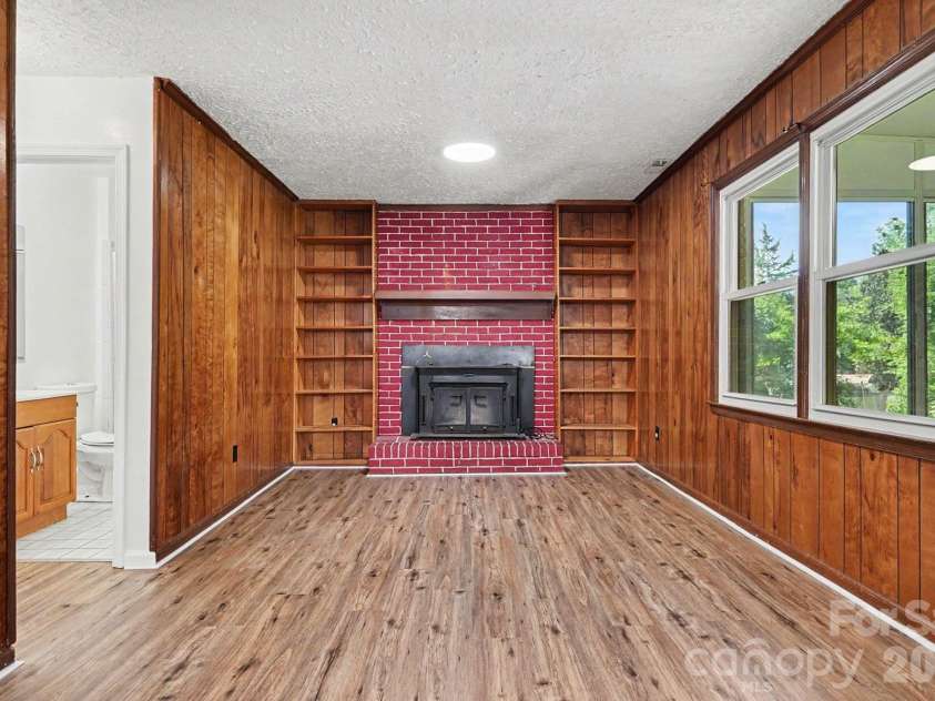 3601 Cross Winds Road, Charlotte, NC 28227.  MLS# CAR4384249, YatesRealty ID 23716. 