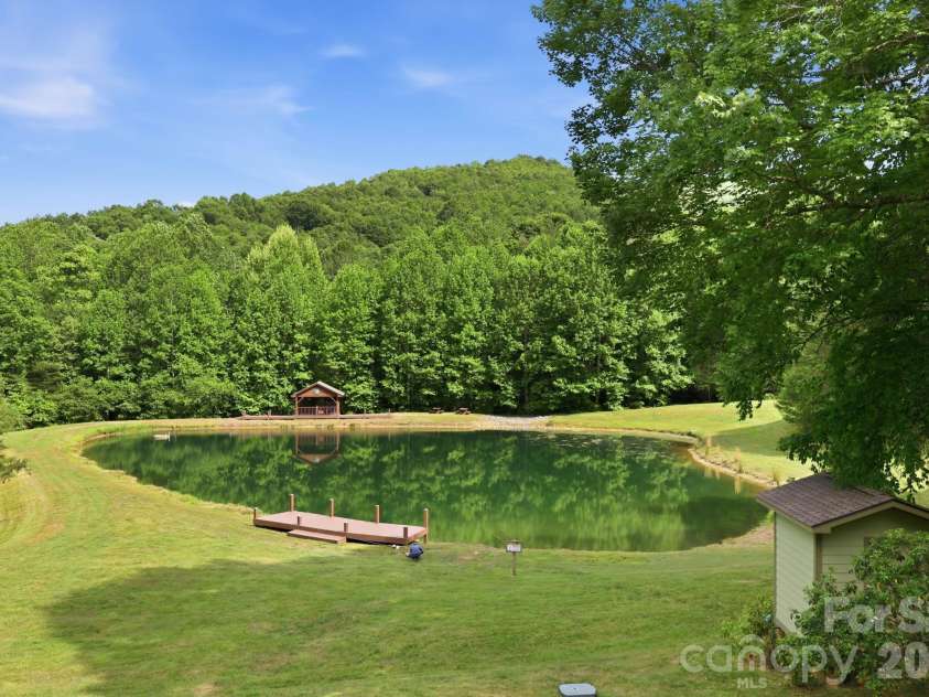 43 Smokemont Drive, Arden, NC 28704.  MLS# CAR4383229, YatesRealty ID 23718. 