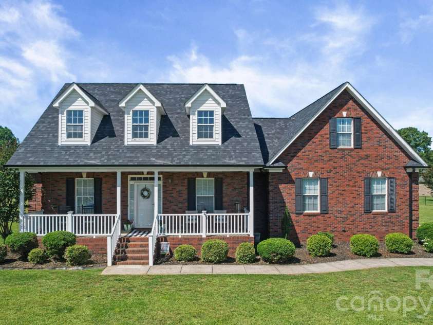 2318 Cardinal Ridge Lane, Wingate, NC 28174.  MLS# CAR4383638, YatesRealty ID 23719. 