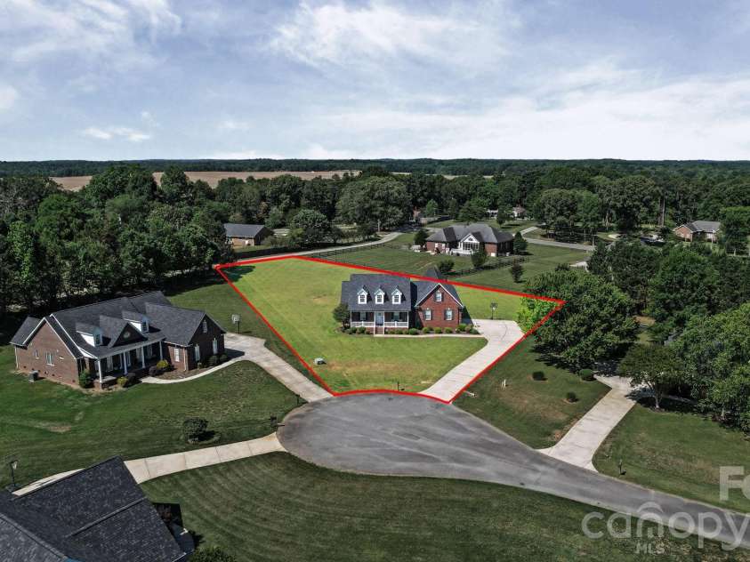 2318 Cardinal Ridge Lane, Wingate, NC 28174.  MLS# CAR4383638, YatesRealty ID 23719. 