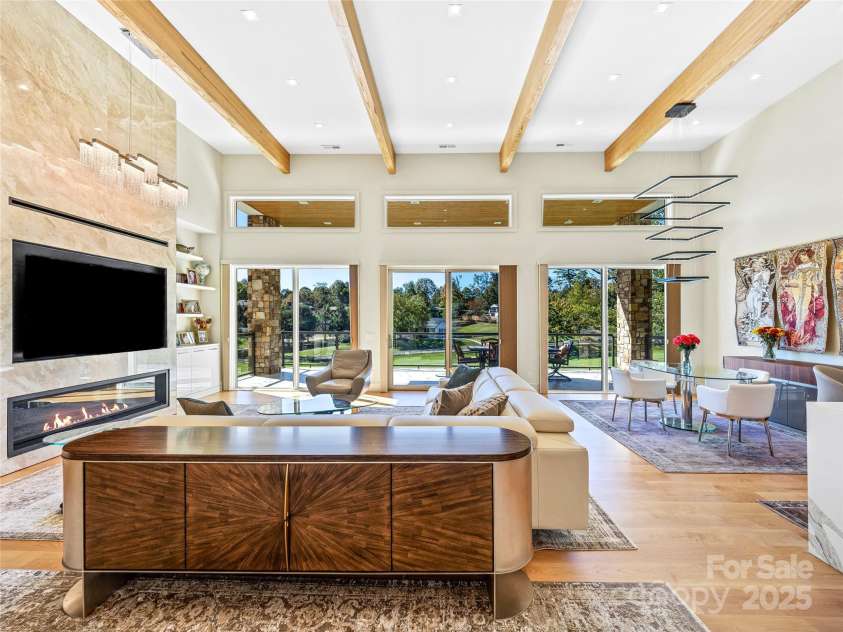 123 Wembley Road, Asheville, NC 28804.  MLS# CAR4315690, YatesRealty ID 2372. 