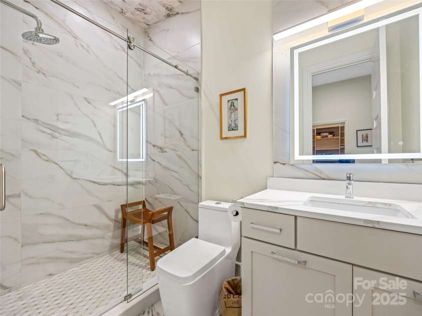 123 Wembley Road, Asheville, NC 28804.  MLS# CAR4315690, YatesRealty ID 2372. 