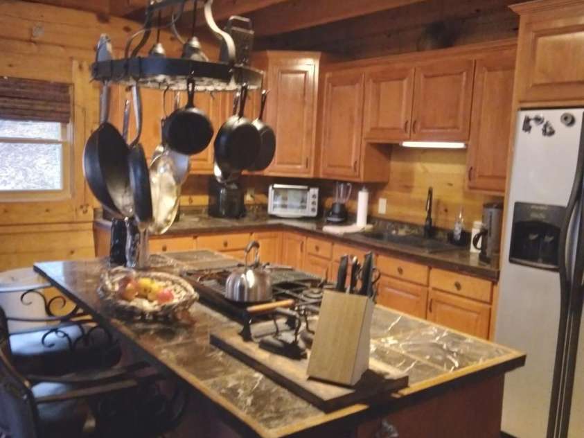1694 Humpback Mountain Road, Spruce Pine, NC 28777.  MLS# CAR4350699, YatesRealty ID 2372. 