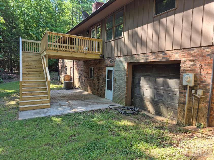 390 Low Water Bridge Road, Troy, NC 27371.  MLS# CAR4383693, YatesRealty ID 23720. 