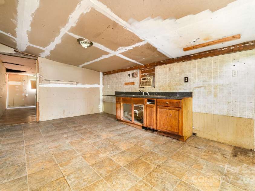 245 Walt Corriher Road, China Grove, NC 28023.  MLS# CAR4267650, YatesRealty ID 23721. 