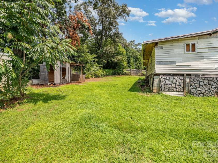 245 Walt Corriher Road, China Grove, NC 28023.  MLS# CAR4267650, YatesRealty ID 23721. 
