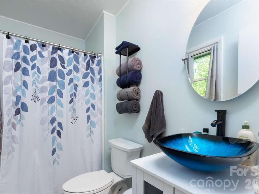 65 Poppy Lane, Cullowhee, NC 28723.  MLS# CAR4384117, YatesRealty ID 23722. 