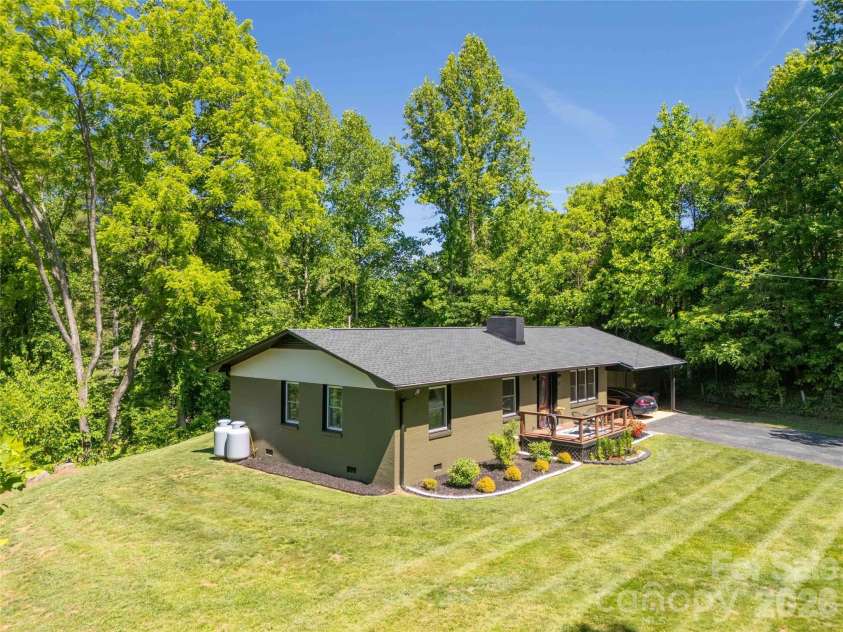 65 Poppy Lane, Cullowhee, NC 28723.  MLS# CAR4384117, YatesRealty ID 23722. 