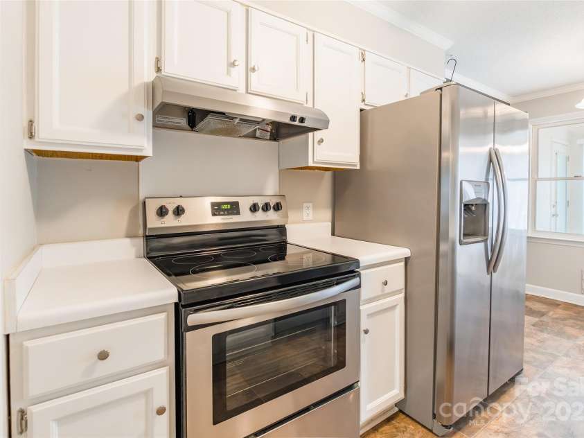 1806 Ebenezer Road, Rock Hill, SC 29732.  MLS# CAR4277894, YatesRealty ID 23724. 