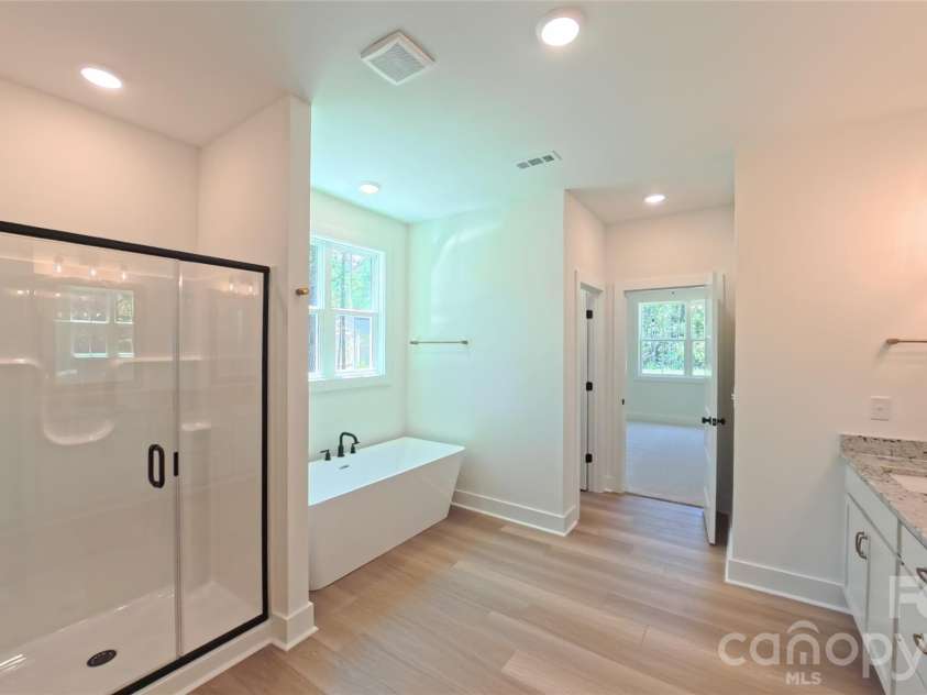 3099 Meadowcrest Drive, Clover, SC 29710.  MLS# CAR4384253, YatesRealty ID 23724. Primary Bathroom