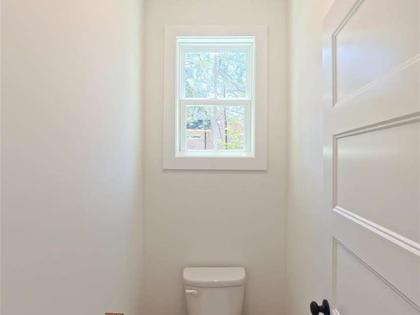 3099 Meadowcrest Drive, Clover, SC 29710.  MLS# CAR4384253, YatesRealty ID 23724. Primary Bathroom