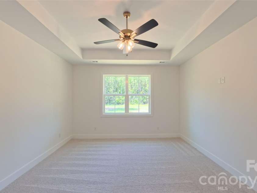 3099 Meadowcrest Drive, Clover, SC 29710.  MLS# CAR4384253, YatesRealty ID 23724. Primary Suite