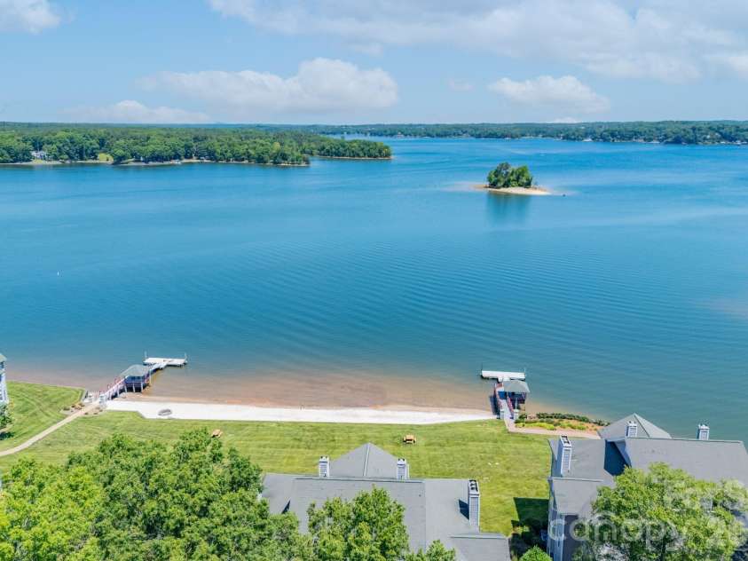 703 Lake Club Drive, Rock Hill, SC 29732.  MLS# CAR4383787, YatesRealty ID 23725. 
