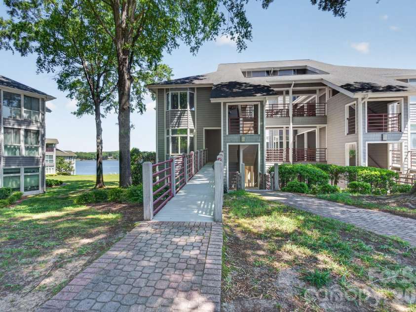 703 Lake Club Drive, Rock Hill, SC 29732.  MLS# CAR4383787, YatesRealty ID 23725. 