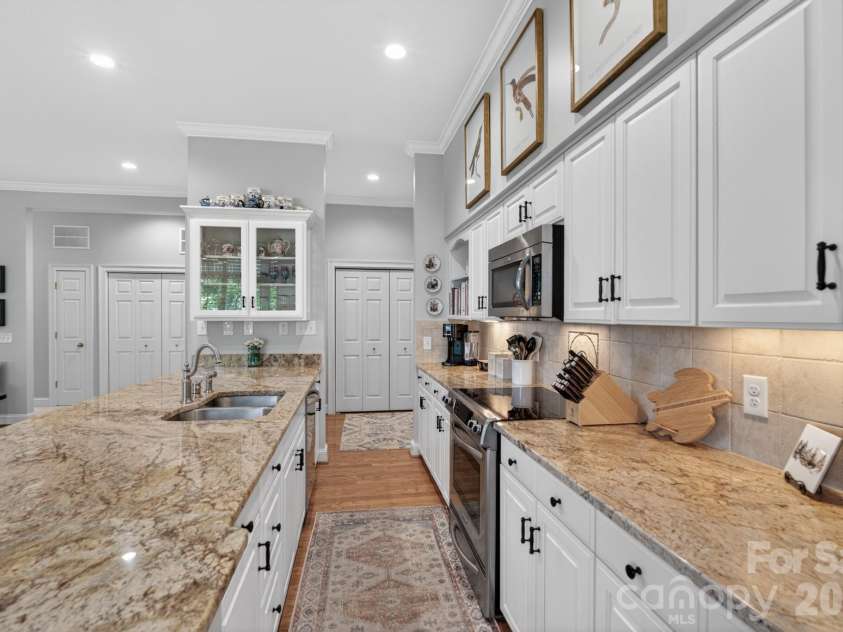 703 Lake Club Drive, Rock Hill, SC 29732.  MLS# CAR4383787, YatesRealty ID 23725. 