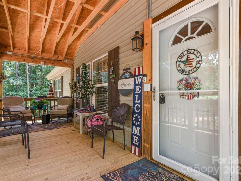 824 Brevard Place Road, Iron Station, NC 28080.  MLS# CAR4276903, YatesRealty ID 23725. 