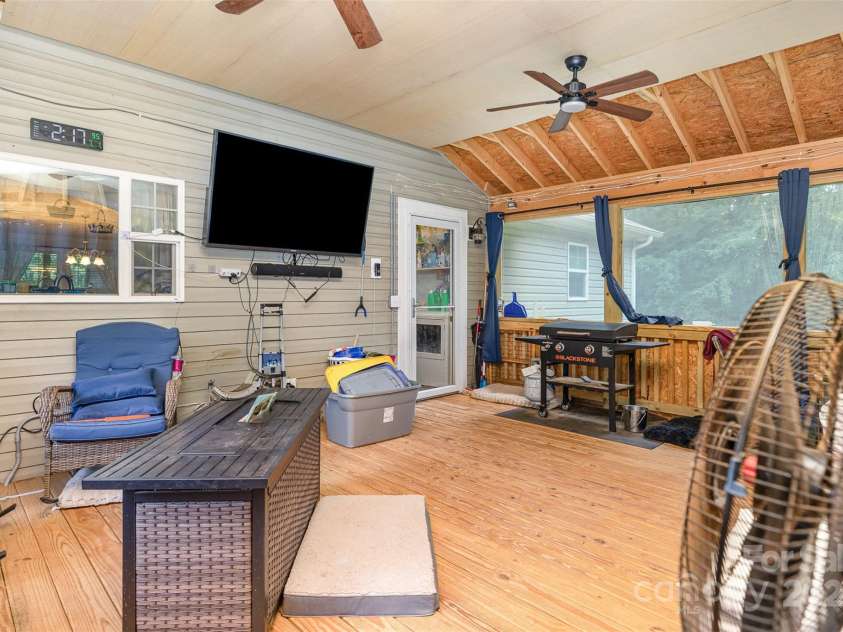 824 Brevard Place Road, Iron Station, NC 28080.  MLS# CAR4276903, YatesRealty ID 23725. 