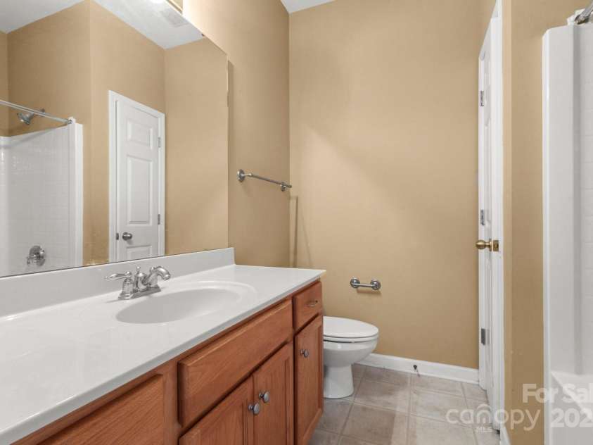 212 Township Drive, Fort Mill, SC 29715.  MLS# CAR4271872, YatesRealty ID 23726. 