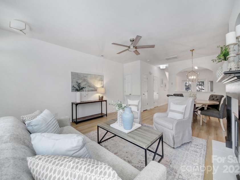 212 Township Drive, Fort Mill, SC 29715.  MLS# CAR4309949, YatesRealty ID 23726. 