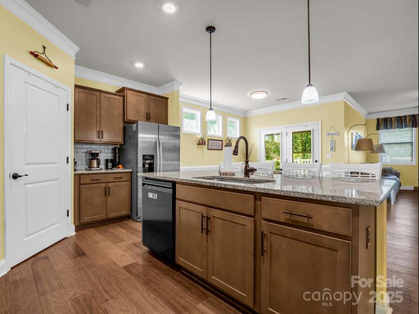 44 Gala Lane, Flat Rock, NC 28731.  MLS# CAR4270482, YatesRealty ID 23727. 
