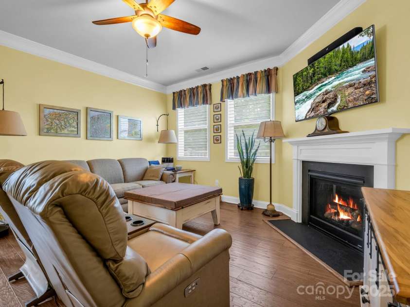 44 Gala Lane, Flat Rock, NC 28731.  MLS# CAR4270482, YatesRealty ID 23727. 