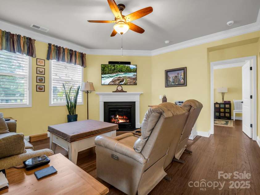 44 Gala Lane, Flat Rock, NC 28731.  MLS# CAR4270482, YatesRealty ID 23727. 
