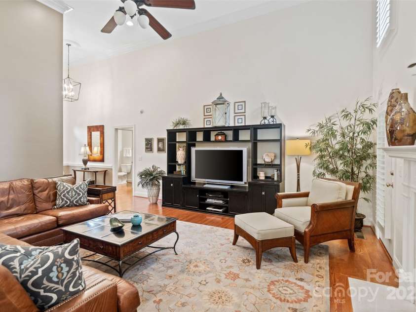 9027 Kirkley Court, Charlotte, NC 28277.  MLS# CAR4271257, YatesRealty ID 23728. Vaulted Ceiling Family Room