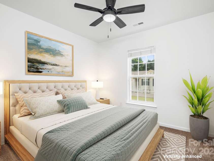 4719 Sahalee Lane, Charlotte, NC 28216.  MLS# CAR4259097, YatesRealty ID 23730. 