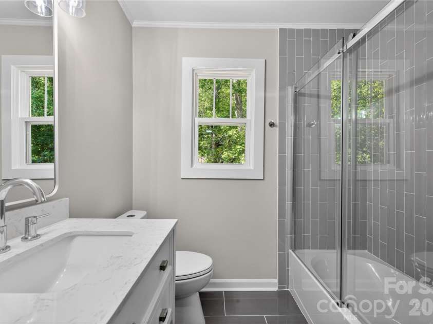 7407 Limerick Drive, Charlotte, NC 28270.  MLS# CAR4384326, YatesRealty ID 23732. 