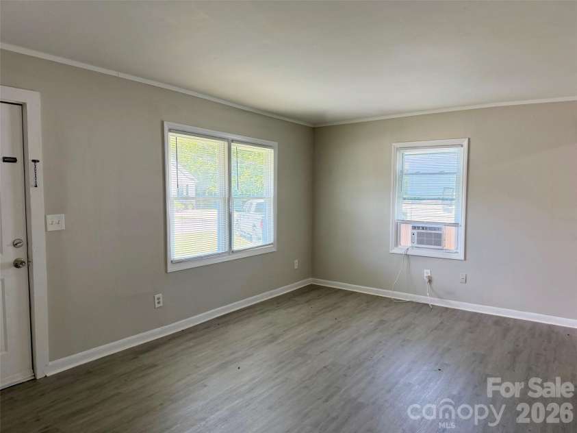 364 Baker Street, Rock Hill, SC 29730.  MLS# CAR4384386, YatesRealty ID 23736. 