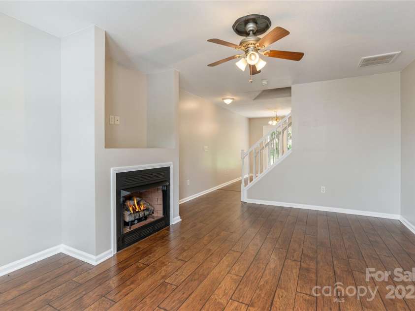 256 Farington Circle, Fletcher, NC 28732.  MLS# CAR4276392, YatesRealty ID 23737. 