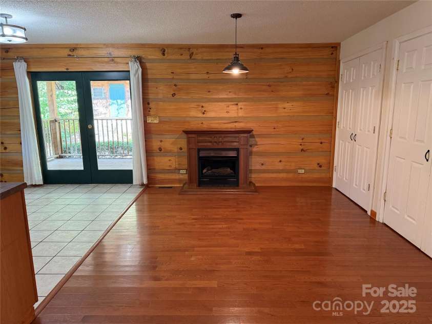 66 Ashlyn Lane, Tryon, NC 28782.  MLS# CAR4299929, YatesRealty ID 2374. 