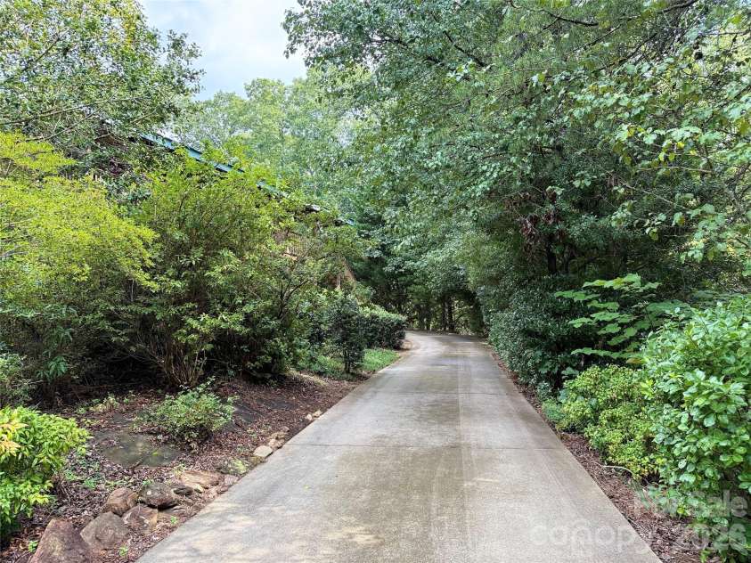 66 Ashlyn Lane, Tryon, NC 28782.  MLS# CAR4299929, YatesRealty ID 2374. 