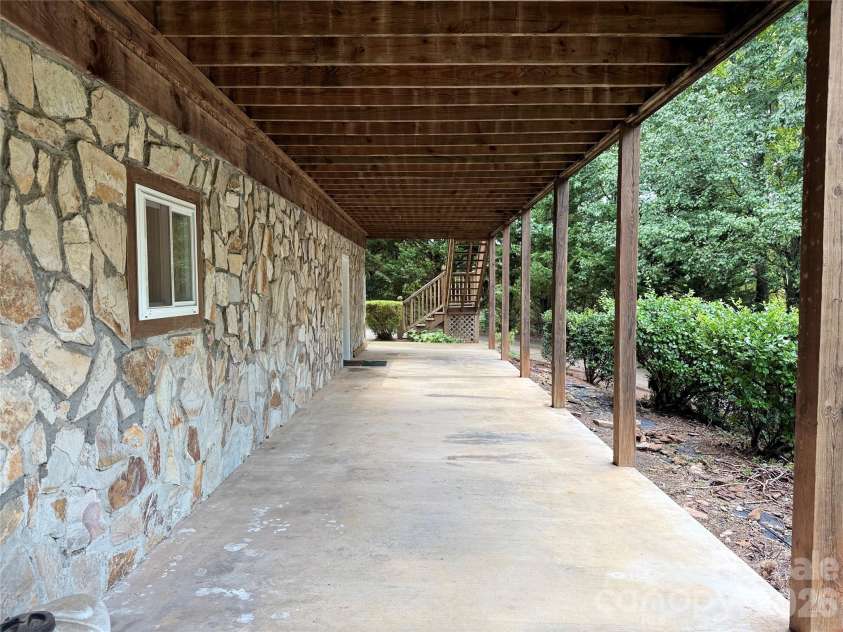 66 Ashlyn Lane, Tryon, NC 28782.  MLS# CAR4299929, YatesRealty ID 2374. 