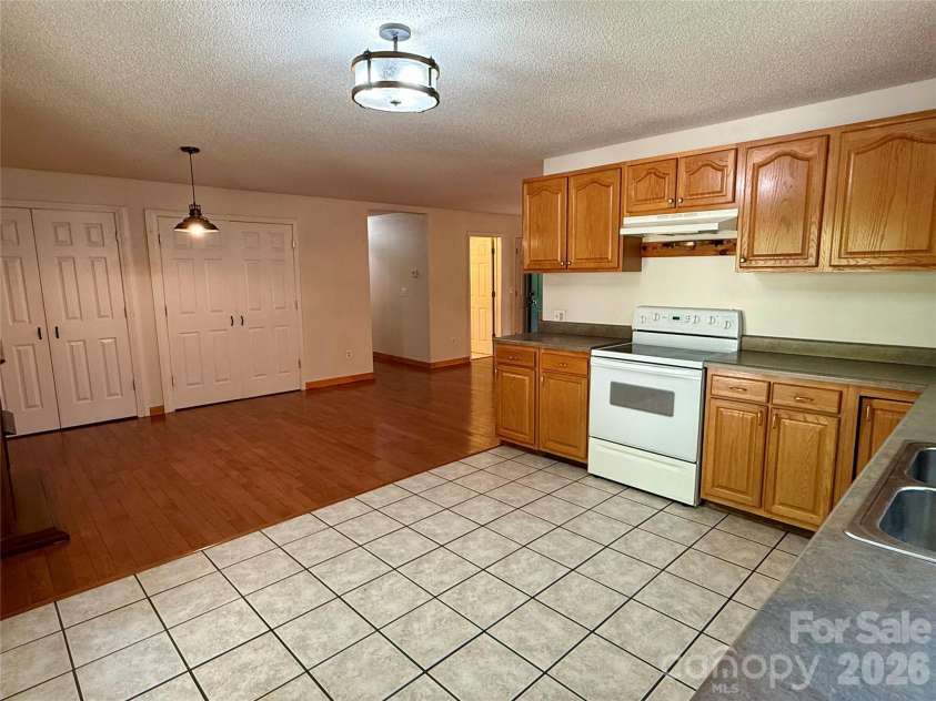 66 Ashlyn Lane, Tryon, NC 28782.  MLS# CAR4299929, YatesRealty ID 2374. 