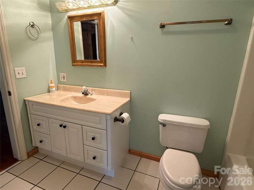 66 Ashlyn Lane, Tryon, NC 28782.  MLS# CAR4299929, YatesRealty ID 2374. 